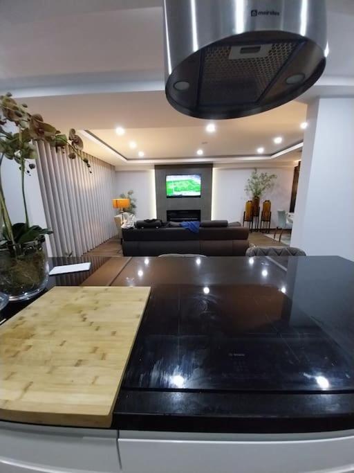 Вилла Valadares House Корройюш Экстерьер фото